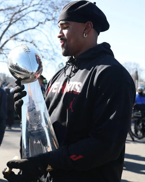 Jalen-Hurts-Love-Hurts-Printed-Black-Pullover-Hoodie-1