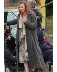 imageye___-_imgi_2_jodie-comer-28-years-later-2025-grey-coat-01
