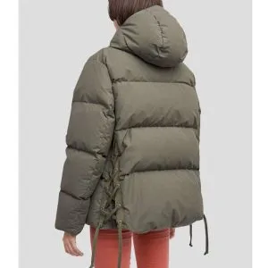 melania-trump-hooded-green-puffer-jacket-300x300.jpg