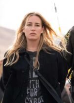 summer-higgins-yellowstone-leather-jacket 24